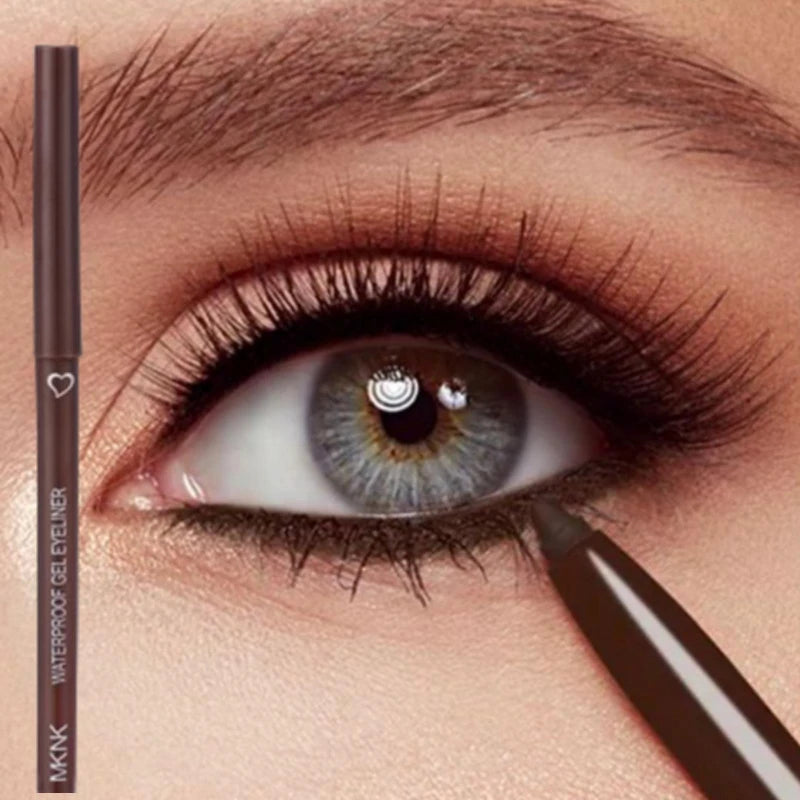 Waterproof Matte Eyeliner Pen — Quick-Dry, Long-Lasting Precision