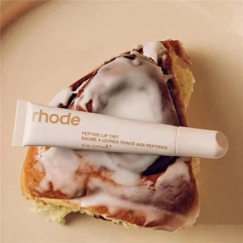 Nourishing Peptide Lip Balm — Smoothing & Long-Lasting